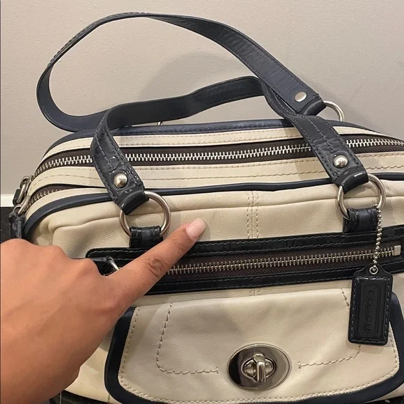 Coach Signature Canvas & Leather Satchel – Red/Pink Interior – Style No. 13382 - Picture 4 of 13